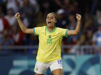 爱游戏体育链接-美洲女子足球比赛，巴西队晋级