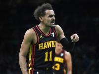 爱游戏网页版-包含老鹰客场大胜骑士，特雷-杨再度砍下个人最高分的词条