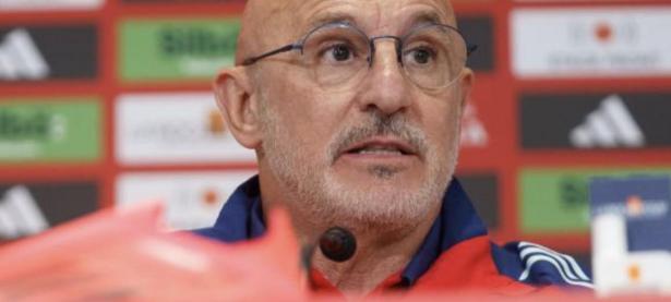 爱游戏体育官网-西班牙国家队集训名单公布，新鲜面孔加入