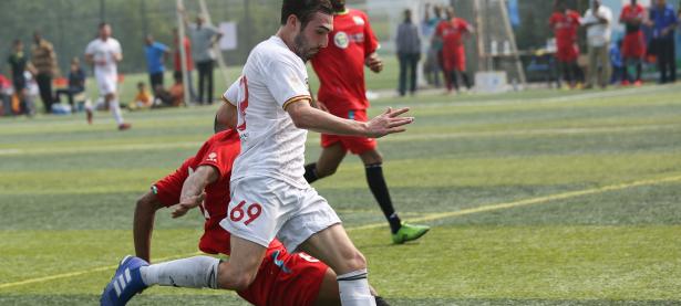 爱游戏体育官网-尼斯俱乐部在比赛中遭遇挑战