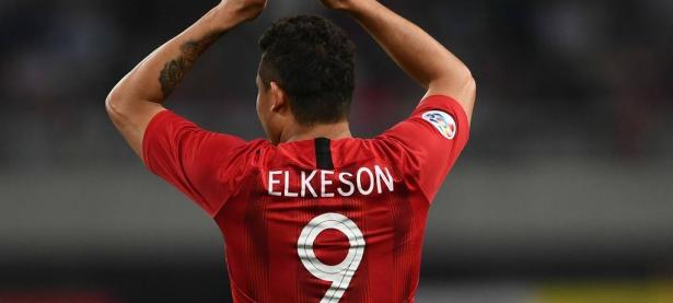 爱游戏官方入口-阿贾克斯教练团队获外援支持