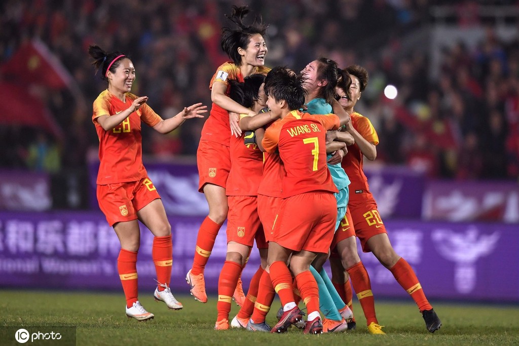 爱游戏-中国女足豪取连胜，赢得国际赛冠军