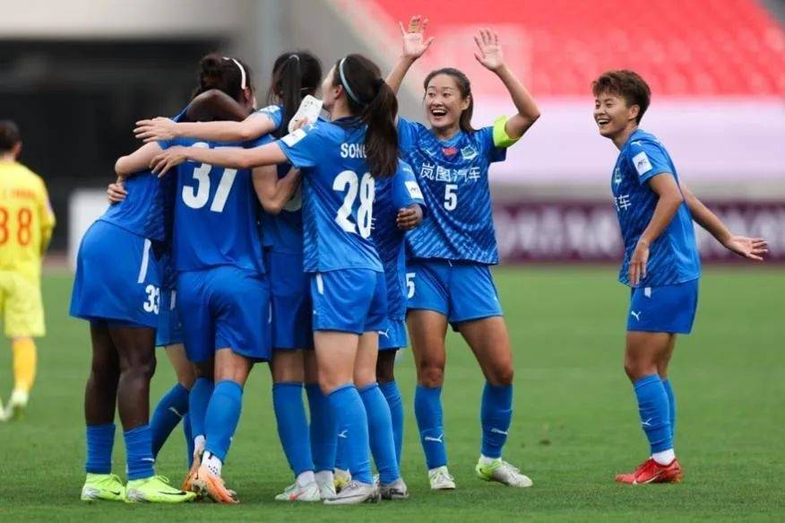 中国女足再次展现实力，晋级半决赛