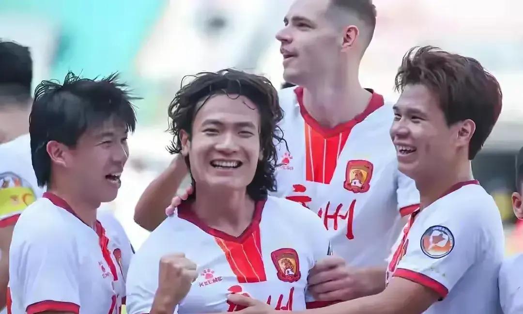 锋线射手出色发挥,助球队赢得胜利的简单介绍 锋线射手出色发挥,助球队赢得胜利的简单介绍